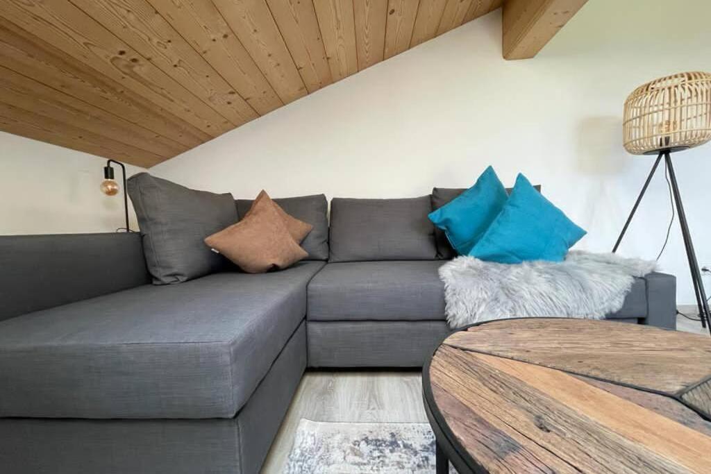 Gemuetliche Ferienwohnung Im Dg Am Tegernsee - Bergblick, Ruhe & Ganz Viel Platz Bad Wiessee Buitenkant foto